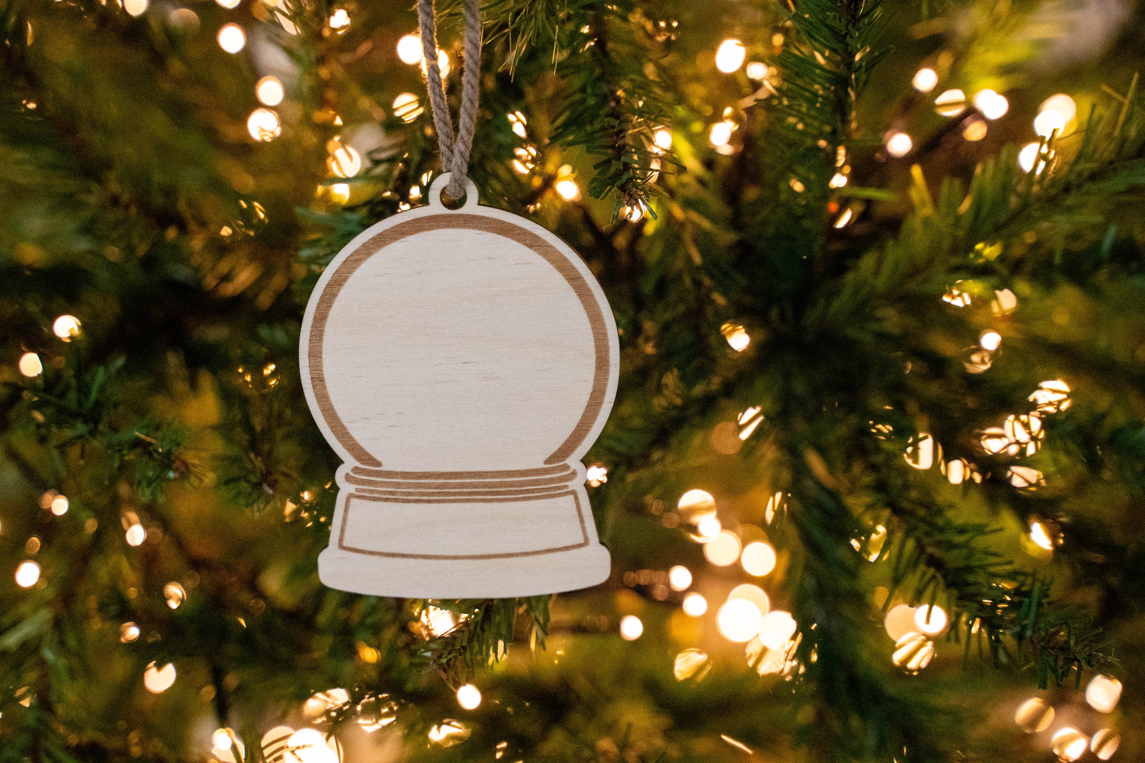 Sneeuwbol hout met tekening kind